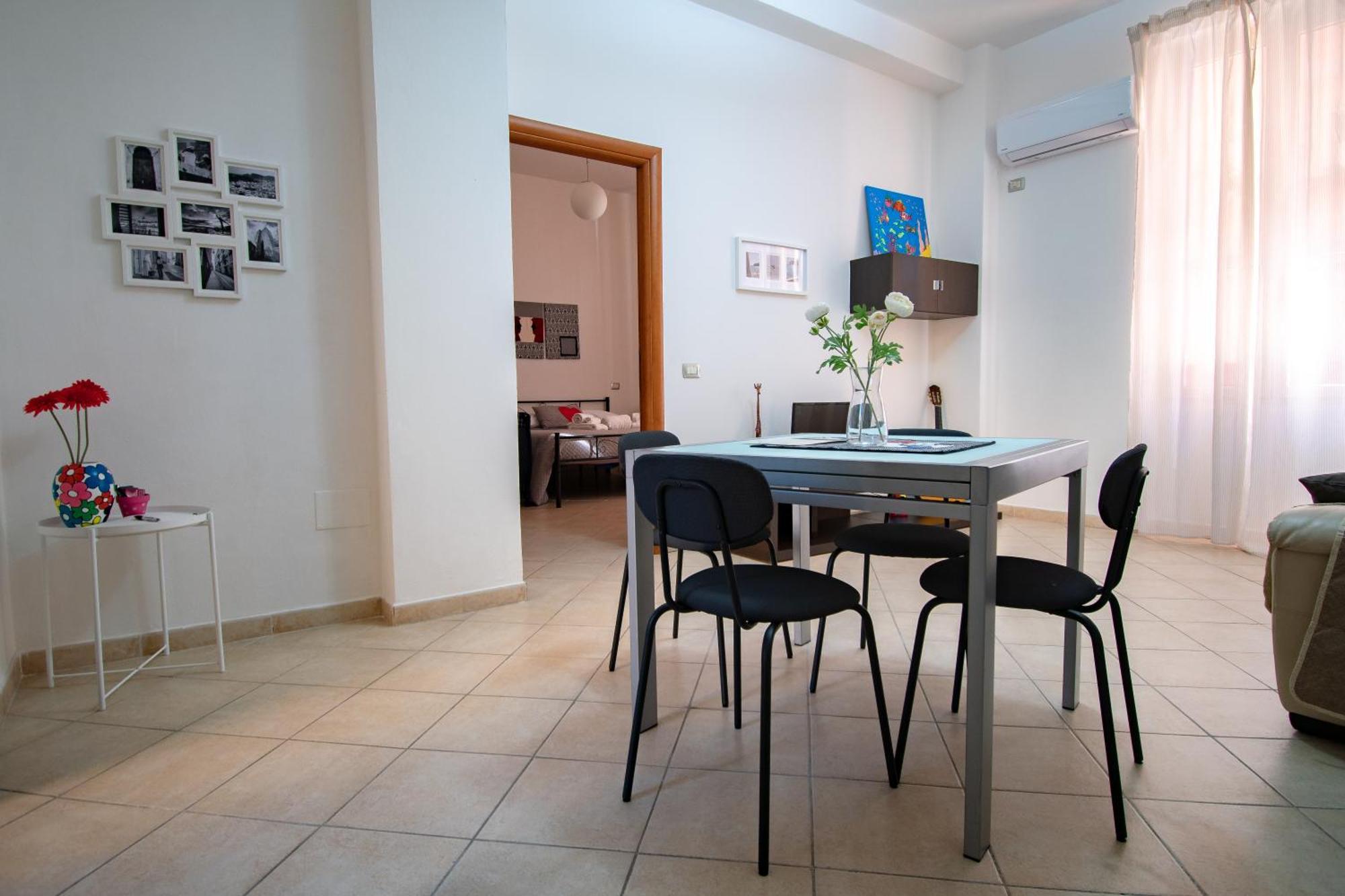 Art Holiday Cagliari Luaran gambar